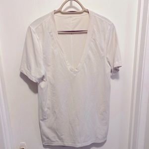 White deep v lululemon t shirt